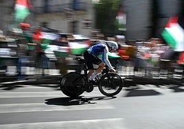 En la curva palestina de Valladolid: «¿Por qué gritan a todos los ciclistas?»