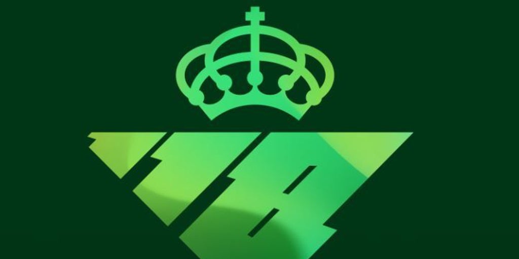 El Betis celebra su cumpleaños: los jugadores soplan las velas