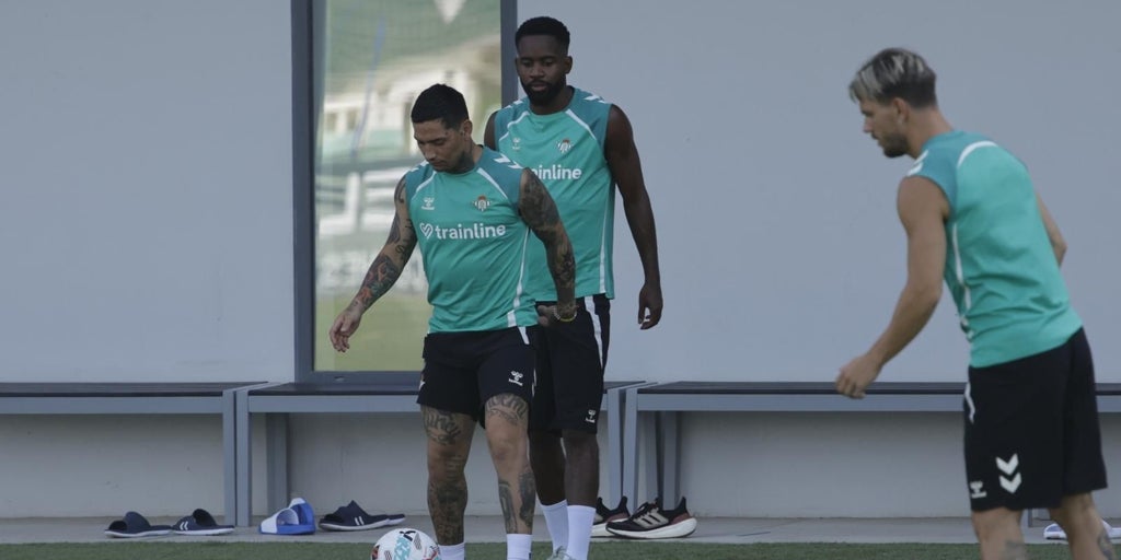 Pumas y Kasinpasa se interesan a última hora por Chimy