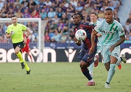 Levante - Betis, las notas de los jugadores: faltó la guinda tras el gol de Fornals