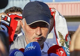 Mourinho se deja querer: «¿Quién dice que no al Benfica? Yo no»