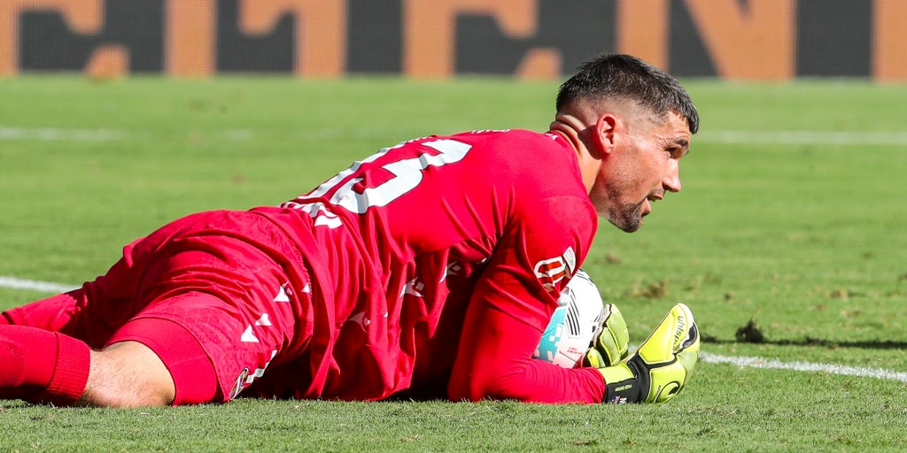 Mathew Ryan admite que «engañó» al árbitro en el Levante - Betis: «Pero dentro de las reglas»