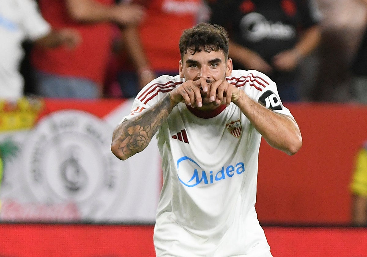 Isaac celebra el gol ante el Elche