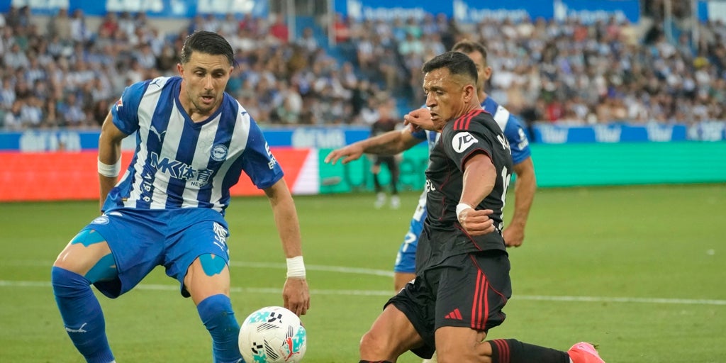 Alavés - Sevilla, las notas de los jugadores: Al son del cohete Vargas y el 'Abuelo Maravilla'