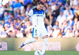 Facundo Garcés, jugador del Alavés, suspendido un año por falsificar documentos para jugar con Malasia