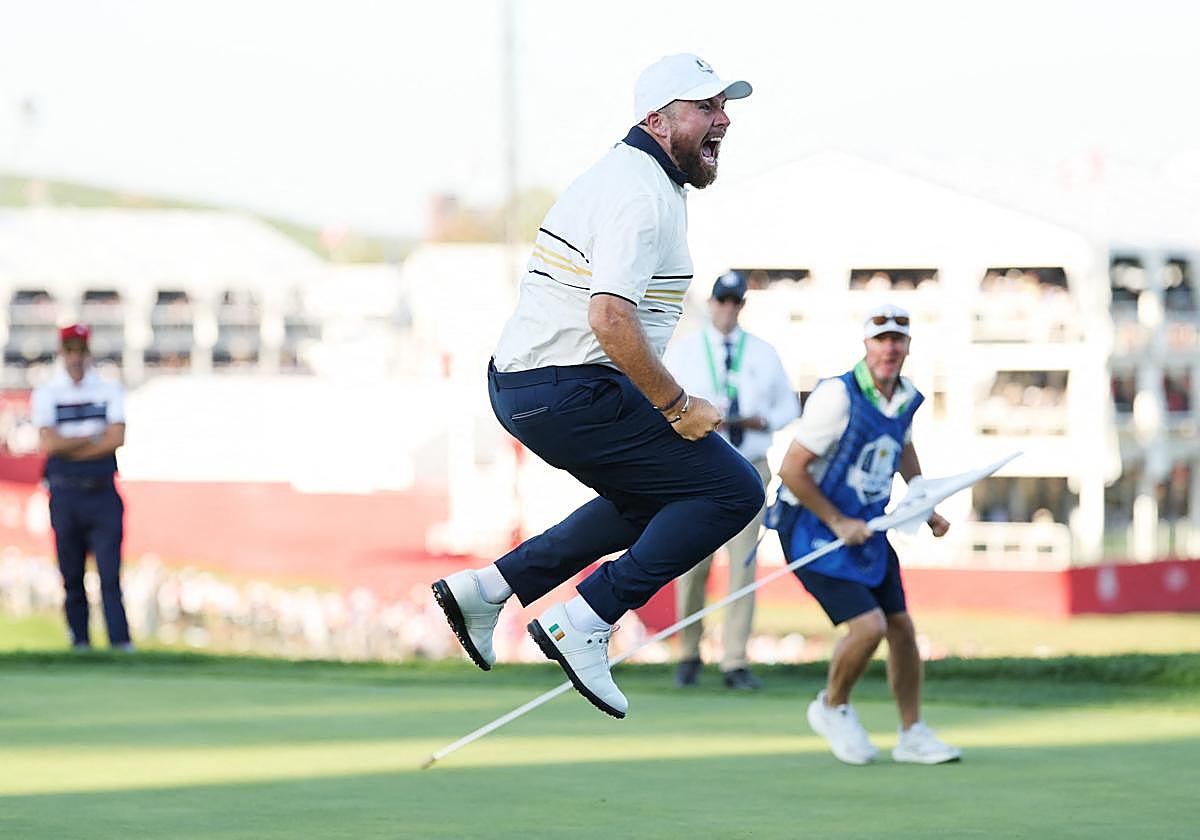 El golfista Shane Lowry al lograr la victoria