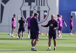 El líder FC Barcelona llegará a Sevilla con varias bajas de renombre