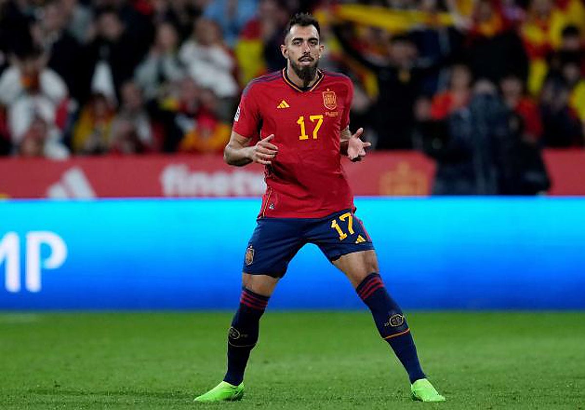 Borja Iglesias, con la selección