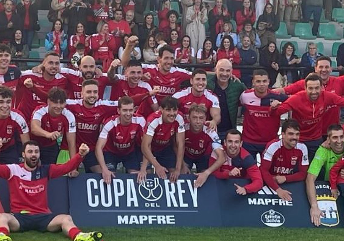 La SD Negreira, tras conseguir la clasificación para la primera ronda de la Copa del Rey