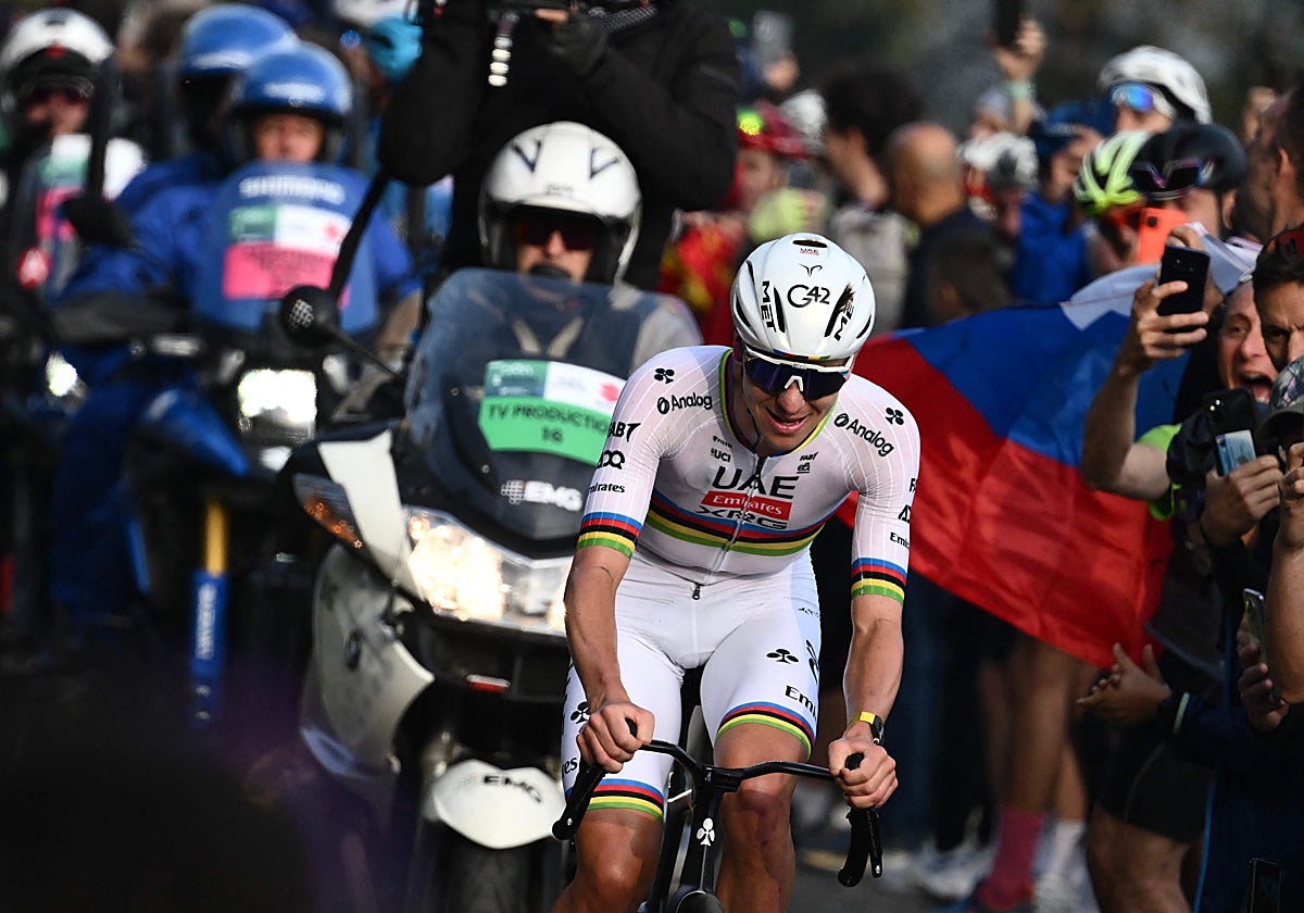 Pogacar, durante el Giro de Lombardía 2025