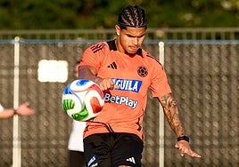 Sin minutos para el Cucho Hernández en el amistoso México - Colombia (0-4)