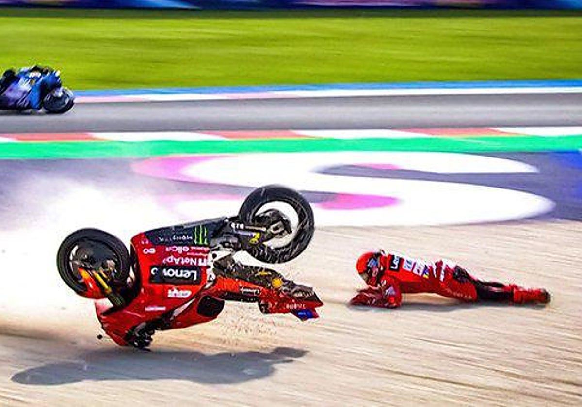 Caída de Marc Márquez en Mandalika