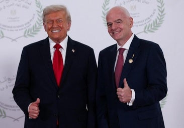 ¿Qué hacía Infantino en la cumbre de Trump en Egipto?