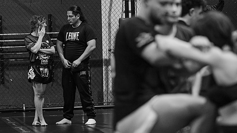 Carlos Sánchez, junto a Laurene Fernandez, su gran apoyo para el evento