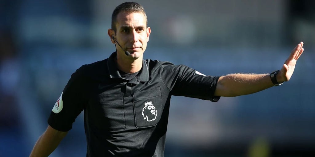 El árbitro cesado por insultar a Klopp se declara culpable por una foto «indecente» a un menor