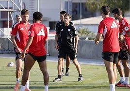 Almeyda: «Estamos buscando un camino de identidad propia y conseguir puntos»