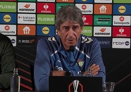 Pellegrini: «No podemos pensar que porque el equipo perdió va a seguir perdiendo y porque ganó va a seguir ganando»