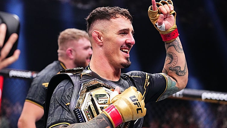 Tom Aspinall, el hombre más peligroso del planeta que 'retiró' al mejor de todos los tiempos