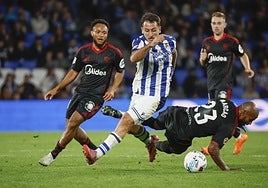 Real Sociedad - Sevilla, las notas de los jugadores: resbalones y falta de contundencia en un día para olvidar