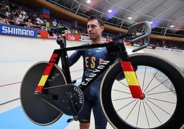 Once años después, Albert Torres vuelve a ser campeón del mundo