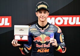 José Antonio Rueda «sigue mejorando» y podría ser trasladado mañana a Barcelona