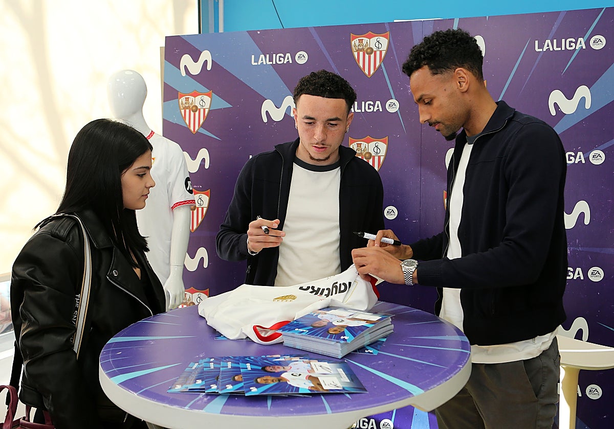 Rubén Vargas y Djibril Sow, en un acto