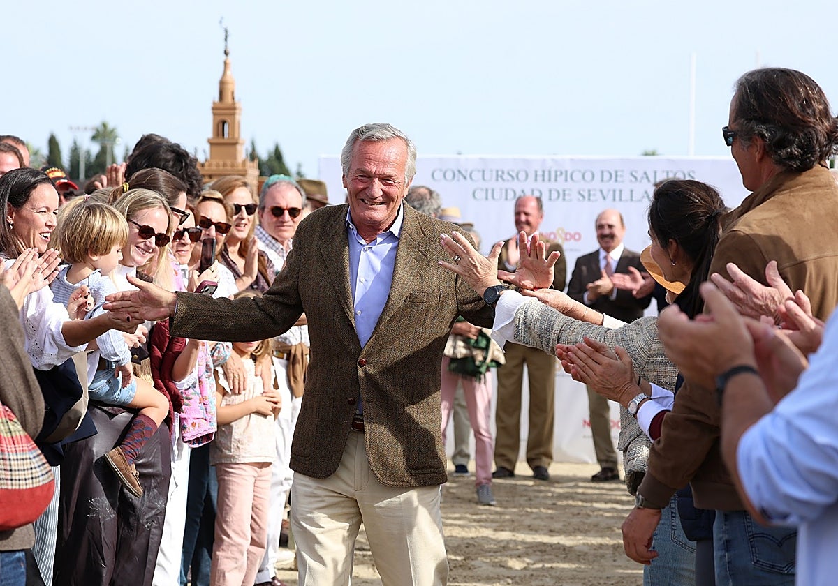 Luis Astolfi, en el homenaje recibido este domingo en las instalaciones del Real Club Pineda