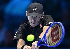 De Miñaur, durante su partido ante Fritz en la Copa de Maestros