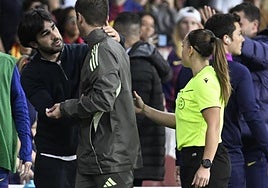 Momento de la expulsión del preparador físico del Real Madrid