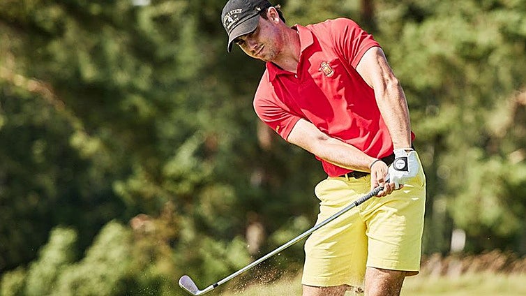 Josele Ballester gana en Arabia su primer torneo profesional