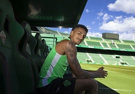 Álvaro Rodríguez:  «No tengo que demostrar nada al Madrid, al Elche sí cada día»