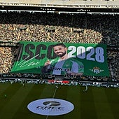 La lona que ha exhibido el Betis para anunciar la renovación de Isco