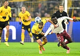 El Villarreal se queda al borde del precipicio