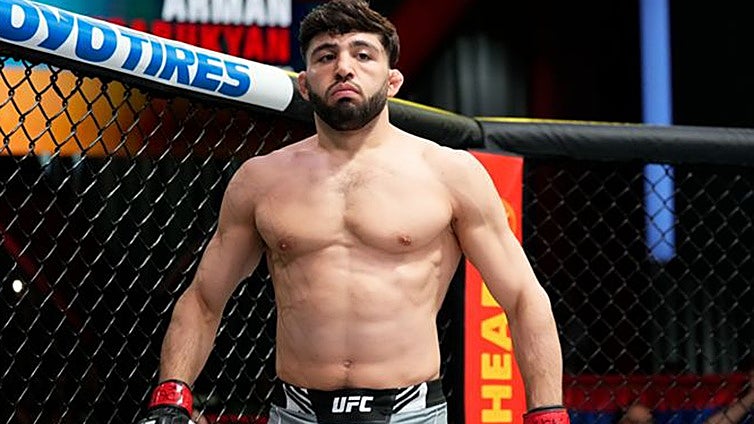 Arman Tsarukyan responde a las palabras de Topuria en ABC: «Hace lo posible para evitar pelear contra mí»