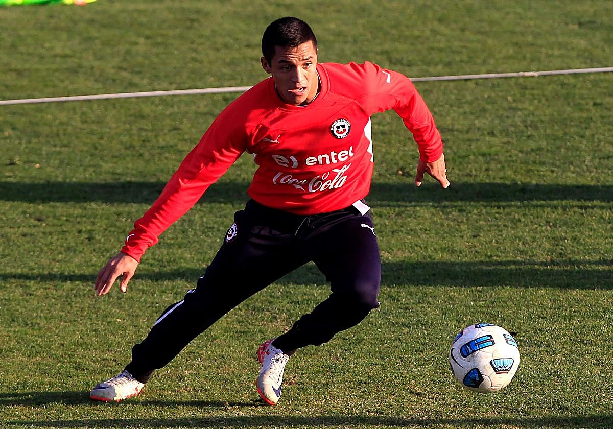 Alexis alecciona a Chile y elogia a Pellegrini: «Siempre digo que es como Wenger»