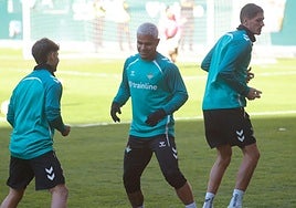 Abde y el Cucho se entrenan en el gimnasio antes de viajar a Valencia