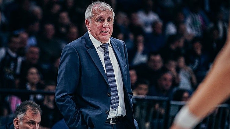 Obradovic no recula y dimite como entrenador del Partizan