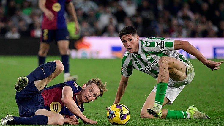 Altimira, con el corazón partido: «Bartra dice que casi es más bético que culé, yo aún no...»