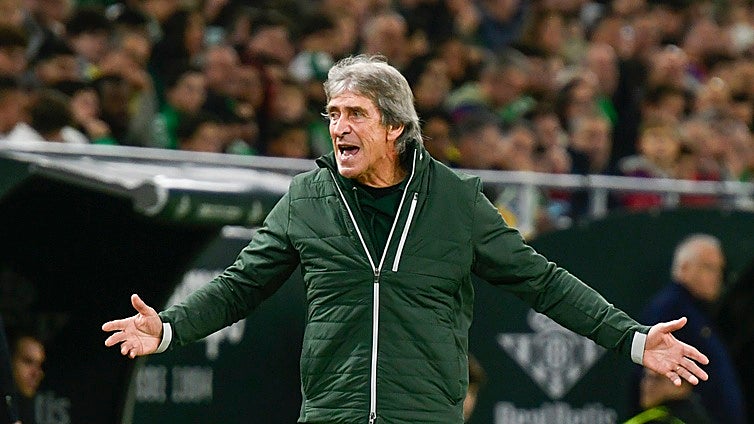 Pellegrini: «Nos tocó un partido defensivamente muy malo, pero el equipo no bajó los brazos»