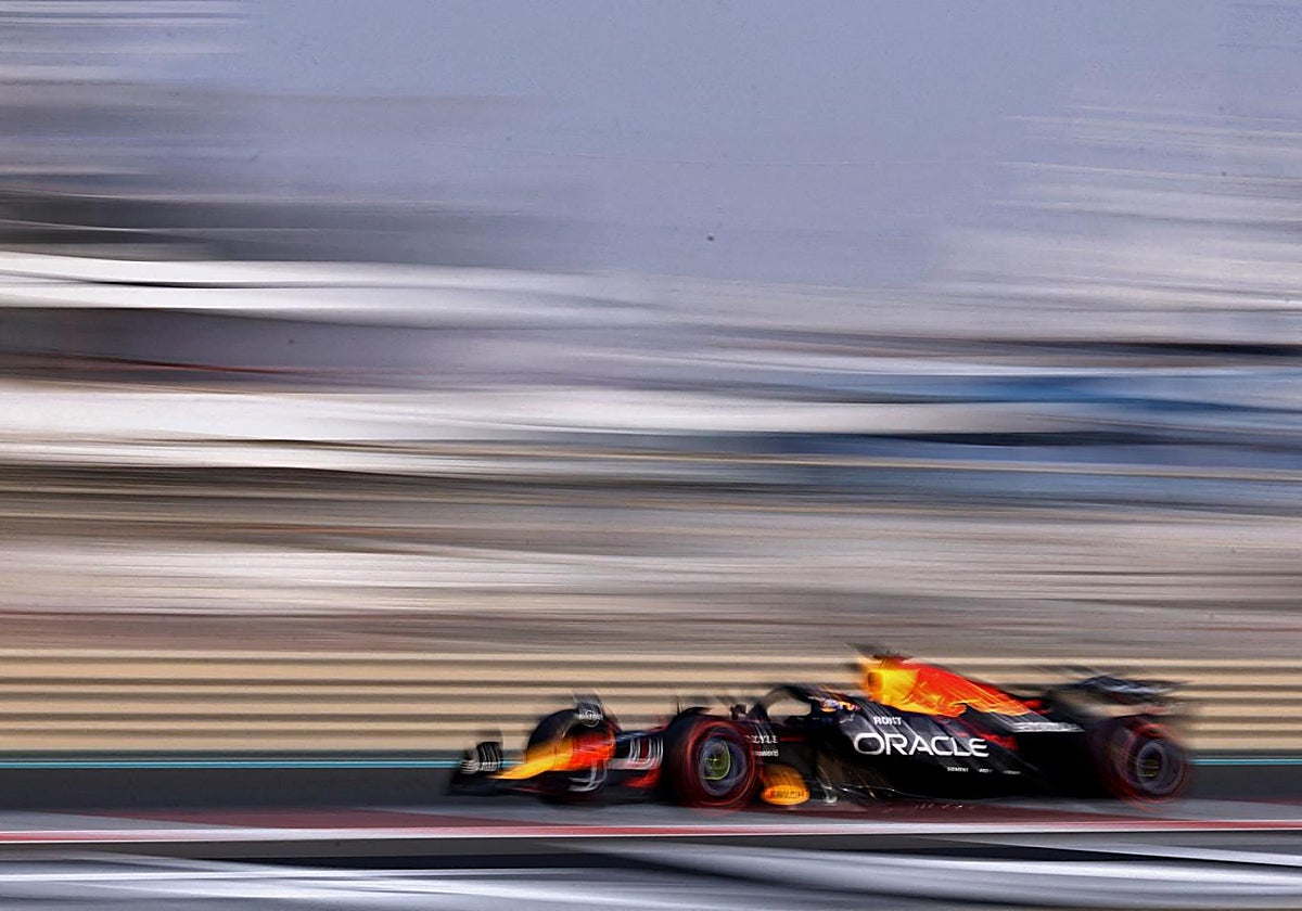 Verstappen vuela en Abu Dabi