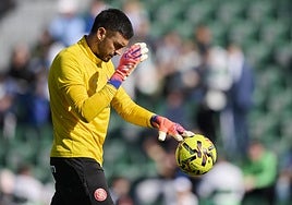 Así fueron las escandalosas pifias de Gazzaniga en Elche