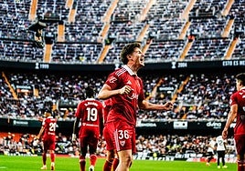 El debut soñado de Oso con el Sevilla FC: «Llevo preparándome mucho tiempo»