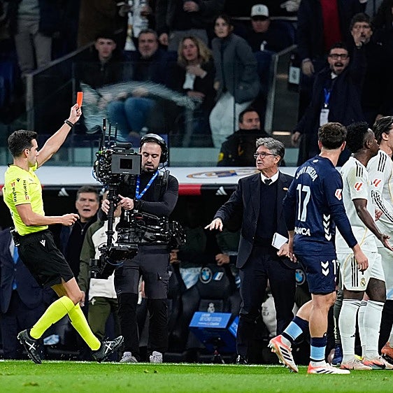 Quintero González expulsa a Carvajal en el Real Madrid-Celta