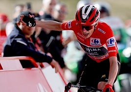 Vingegaard, durante la Vuelta 2025