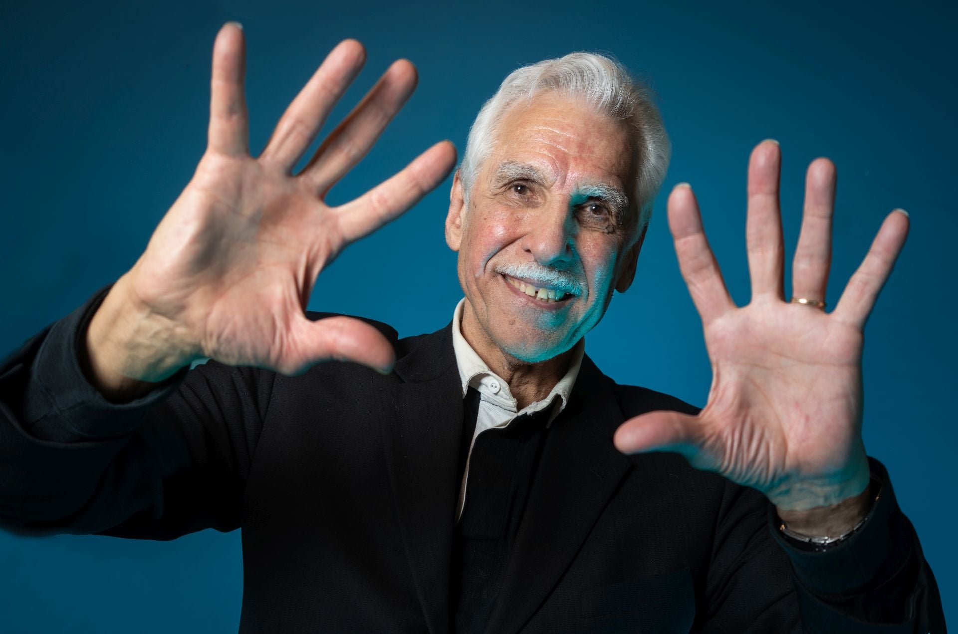 Walter Szczerbiak:  «Tenía vocación de cura, pero en el seminario me entró el mono del baloncesto»