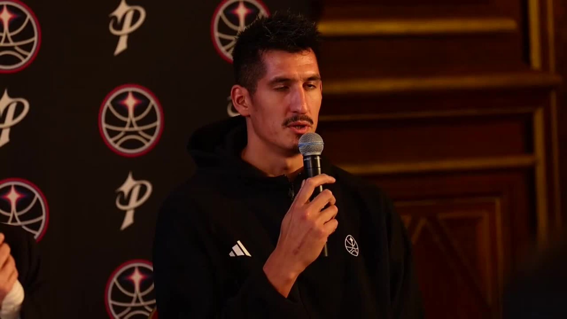 El Paris Basketball celebra su rueda de prensa para la temporada 2025-2026
