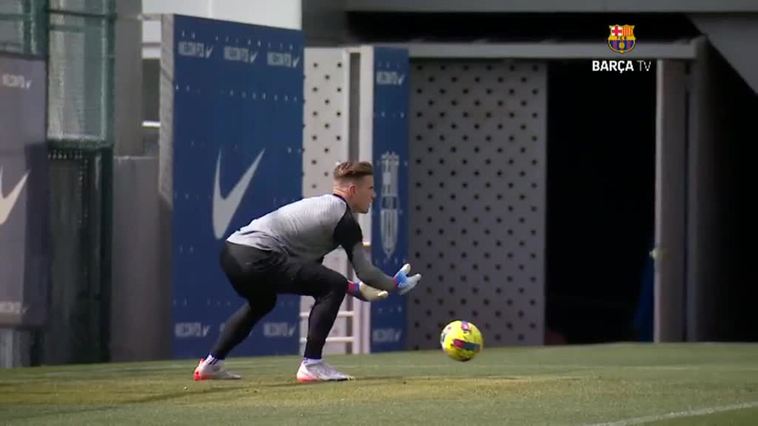 El Atlético y el Barça se preparan a fondo para el duelo del domingo