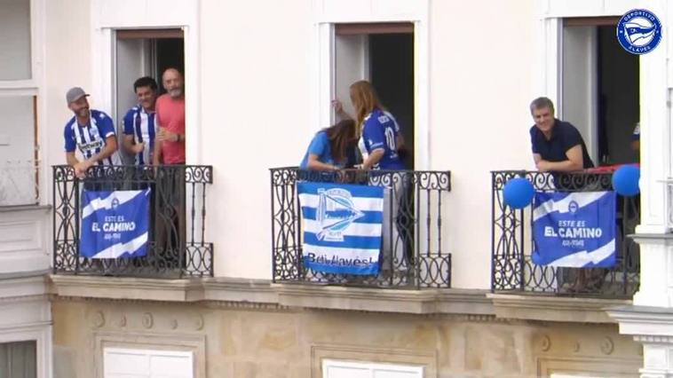 La afición babazorra inunda las calles de Vitoria