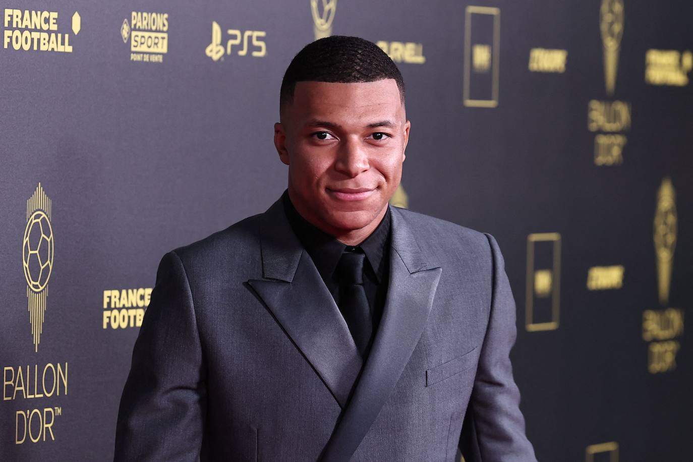 El futbolista Kylian Mbappé en la gala del Balón de Oro 2023.