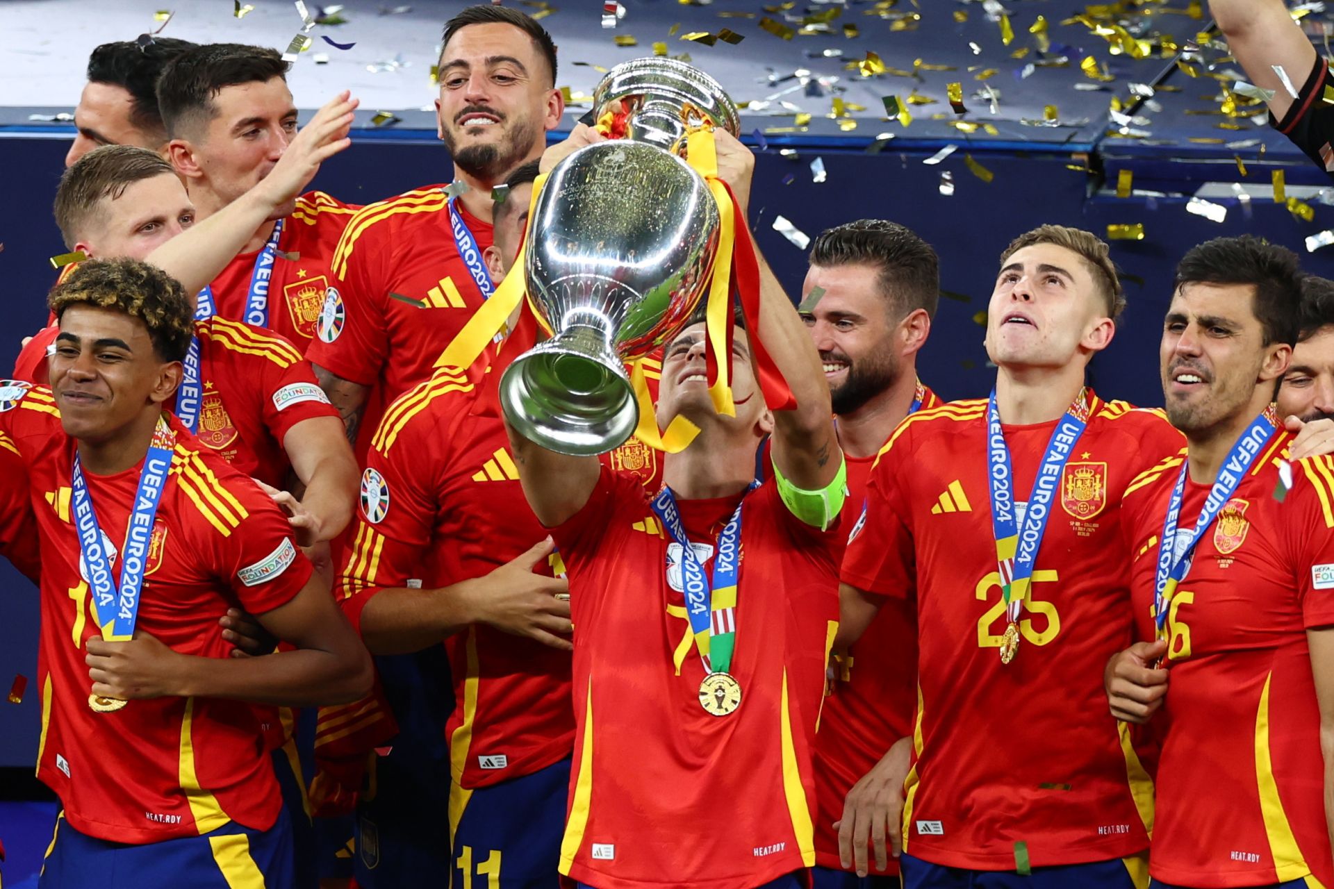 España ha inscrito su nombre en la historia del fútbol, con cuatro Eurocopas. Nadie tiene más que España.